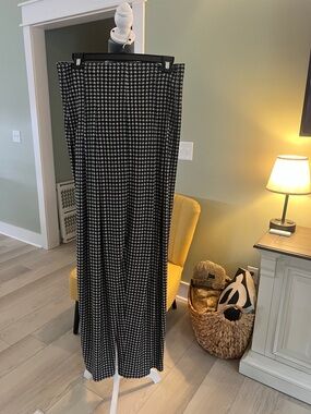 Norma Kamali Black and White Houndstooth Maxi Wide Leg High Waist pants